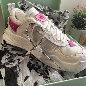 OFF-WHITE ODSY-1000 Off White Fuchsia Sneakers Women US 40 / EU Authentic New
